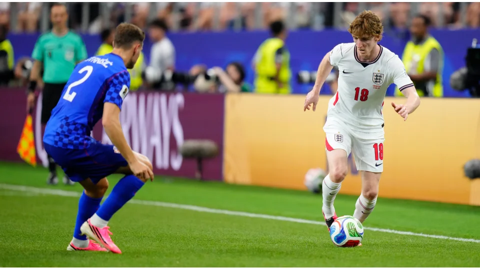   �ngiltere gol olup ya�d�, H�rvatistan yeti�emedi