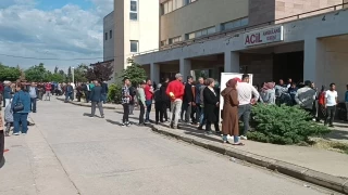 slahiye Devlet Hastanesinde endieli bekleyi