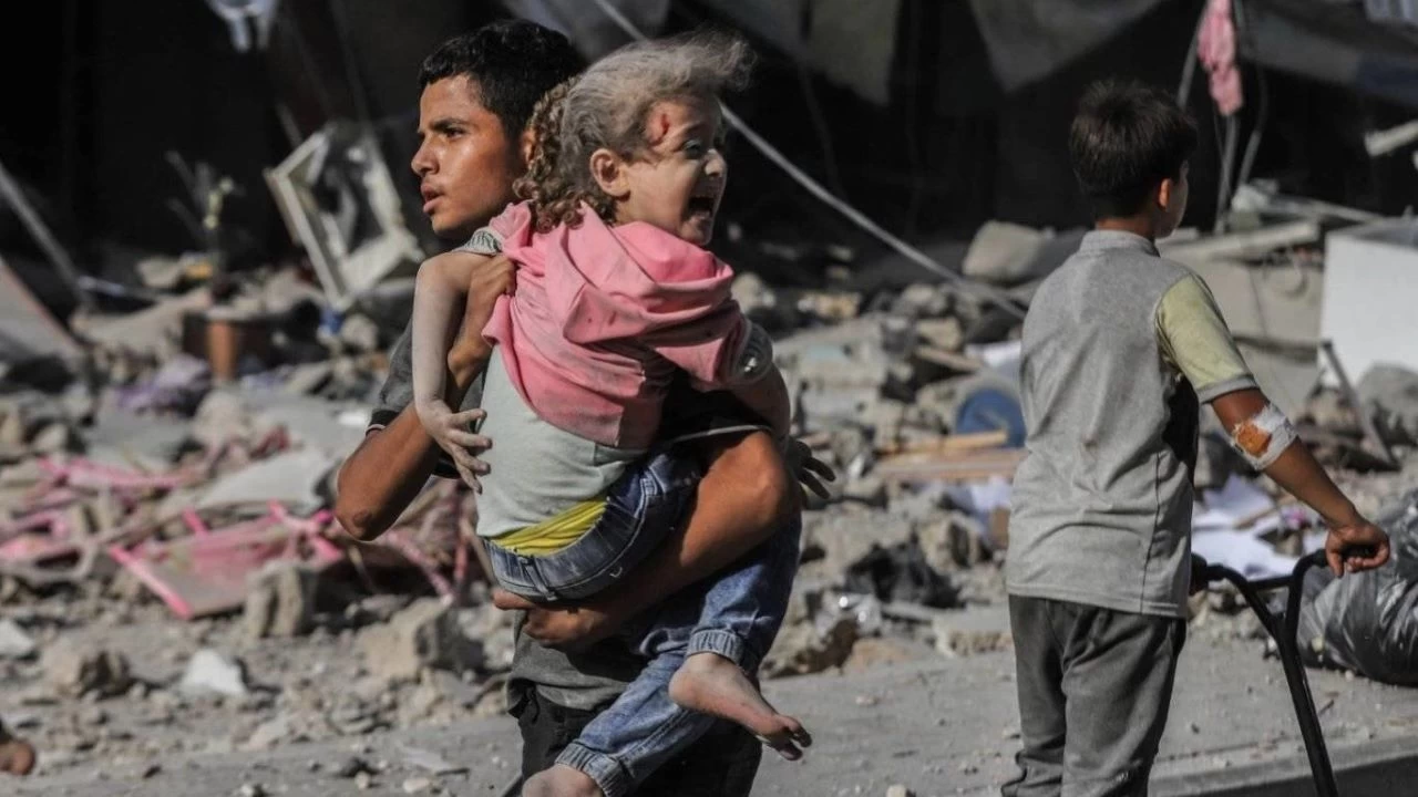 �srail ordusu Gazze'ye gece yine �l�m kustu: 6 �l�