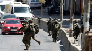 �srail ordusu Kalendiya M�lteci Kamp�'ndan �ekildi, iki g�nl�k bask�nda 51 Filistinli yaraland�
