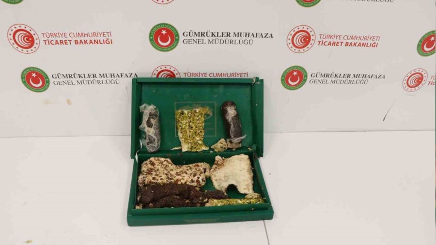 İstanbul Havalimanında lokum kutusundan uyuşturucu çıktı