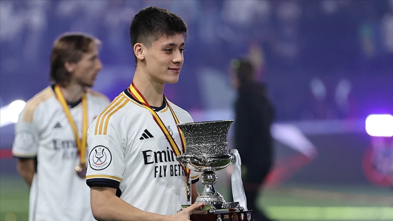 te Avrupa'ya rekor bedelle giden futbolcular