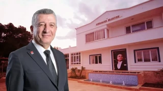 İzmir Güzelbahçe Belediye Başkanı Mustafa Günay görevden uzaklaştırıldı