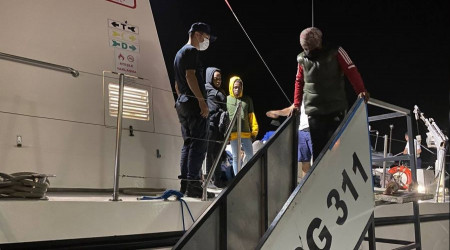 İzmir'in dün geceki kaçak göçmen bilançosu: 71 kişi