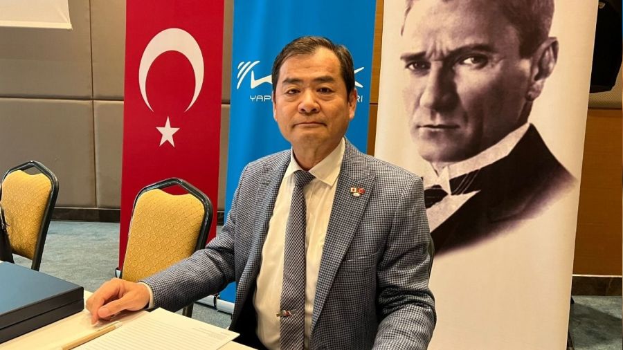 Japon deprem uzman� Yoshinori Moriwaki, "Uzun zamand�r k�r�lmayan Do�u Anadolu Fay� k�r�lmaya ba�lad�" dedi