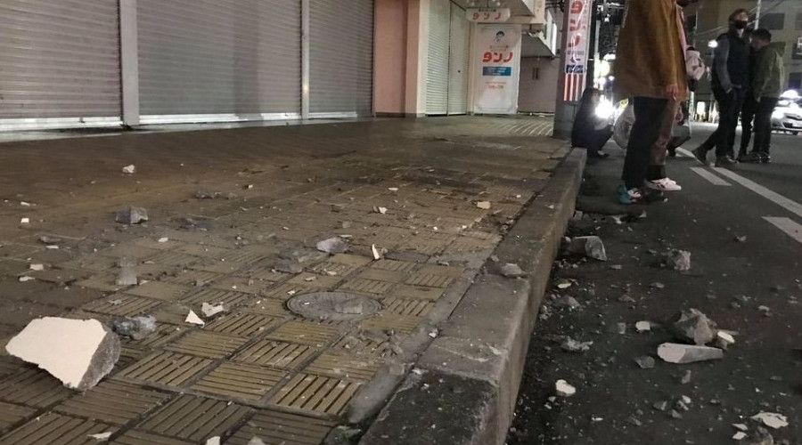 Japonya'daki depremde 124 ki�i yaraland�, 900 bin ev elektriksiz kald�