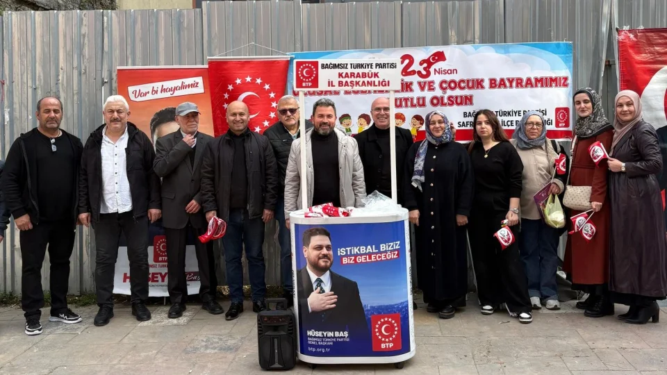 Karab�k�te 23 Nisan co�kusu: BTP halkla bulu�tu