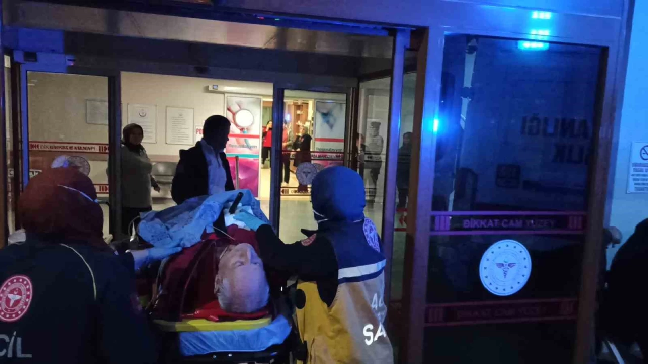 Karn�na saplad��� b��akla hastaneye kald�r�ld�