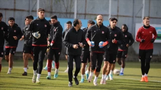 Kayserispor mesaisi sryor 