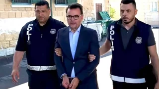 Kıbrıs'taki sahte diploma skandalında TRT Temsilcisi Karahasan da tutuklandı