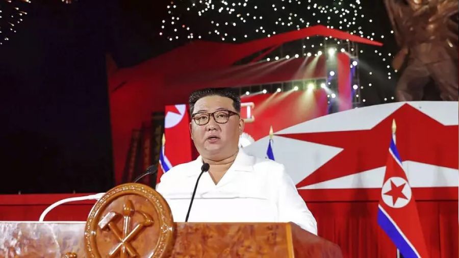 Kim Jong Un'dan n�kleer silah tehdidi