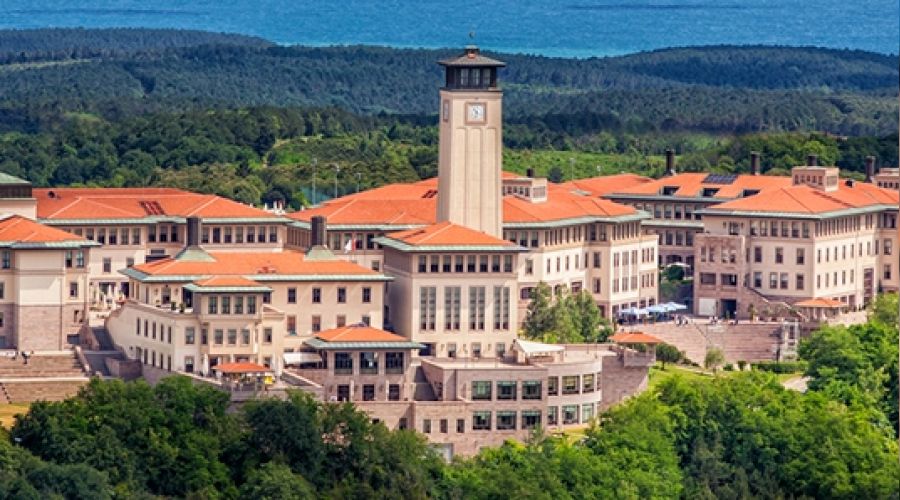 Ko� �niversitesi 8 ��retim �yesi alacak
