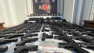Kocaeli'nde 248 ruhsatsız tabanca ele geçirildi