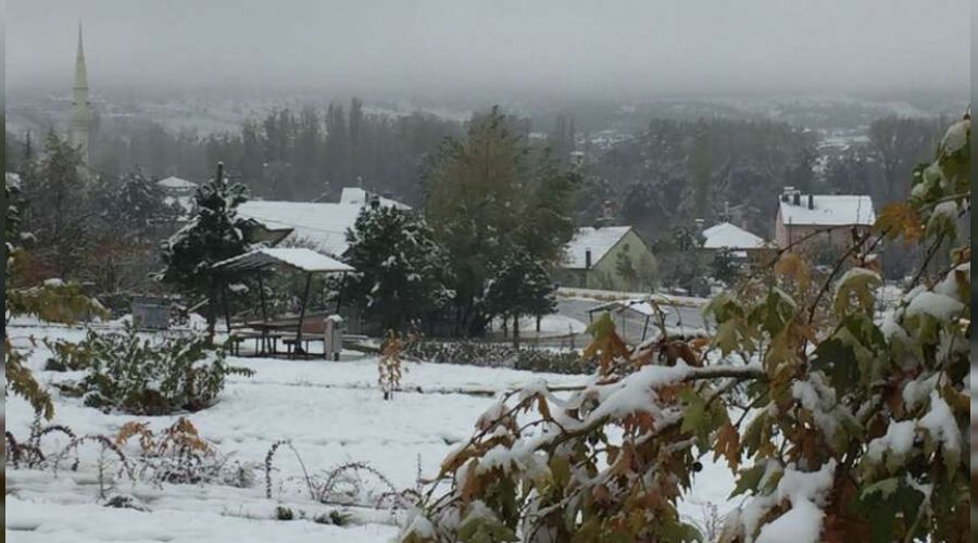 Konya'n�n 6 il�esinde e�itime kar tatili