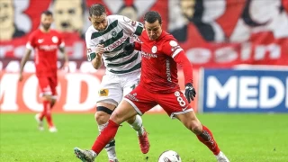 Konyaspor'a karşı 5 eksik var