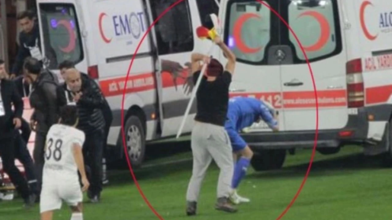 Korner direğiyle Altay kalecisini yaralamıştı