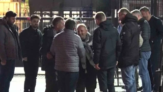 K�resel Sumud Filosu aktivistleri sa�l�k kontrol�n�n ard�ndan Adli T�p Kurumu'ndan ayr�ld�