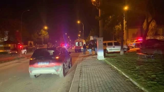 Kütahya'da "dur" ihtarına uymayan sürücü polise çarptı