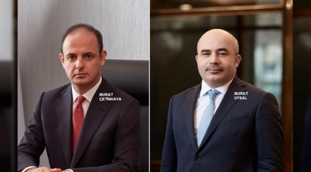 Laf dinleyen de dinlemeyen de gidiyor!