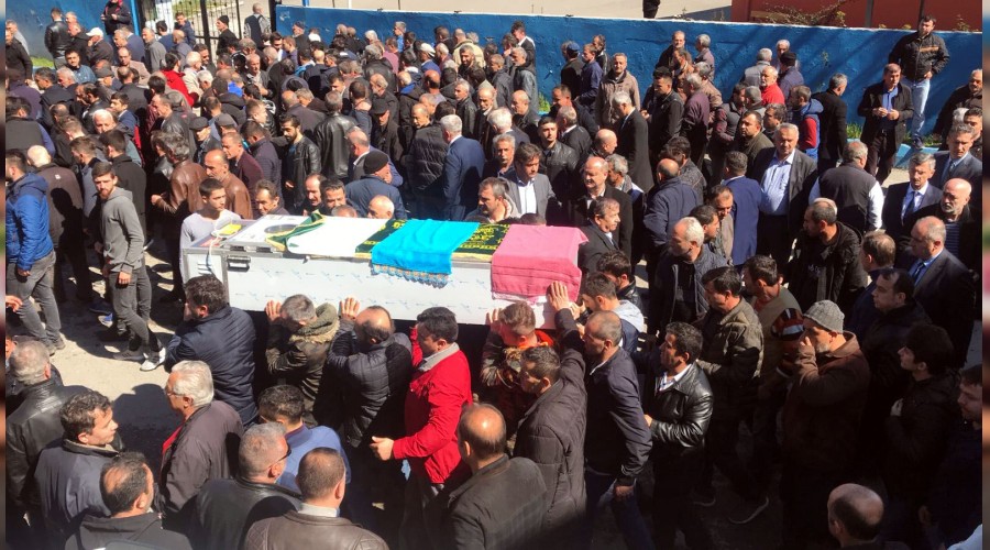 Maden i��isi topra�a verildi