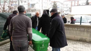 Malatya'da 54 ya��ndaki �ah�s evinde �l� bulundu