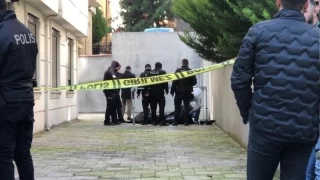 Maltepe'de 4'üncü kattan düşen kişi hayatını kaybetti
