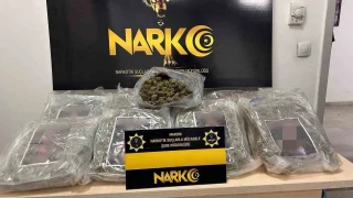 Mardin'de 10 kilo 900 gram uyuşturucu ele geçirildi