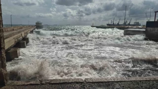 Marmara Denizi'nde iddetli frtna