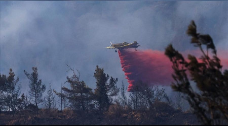 Marmaris'teki orman yangýnýna müdahale sürüyor
