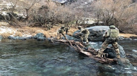 Mehmetçiğimiz fedakarlıkta sınır tanımaz