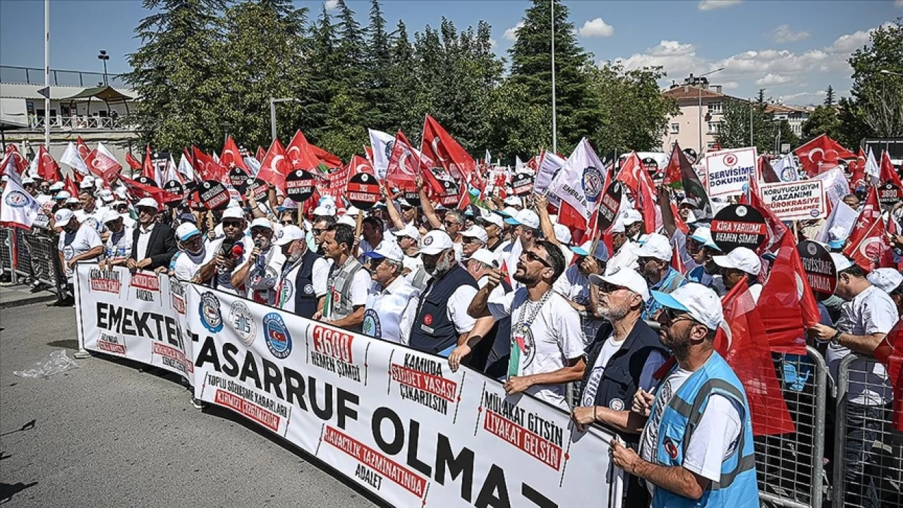 Memurların yüzde 76,88'i sendikalı