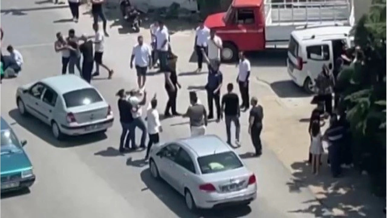 Mersin'de polis havaya ate� etmek zorunda kald�