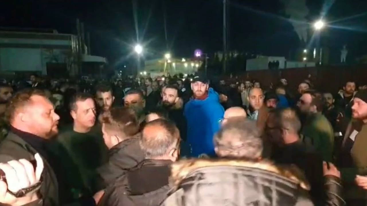 Milletvekilleri devreye girdi, Borusan Lojistik'te 4 işçi tekrar alındı