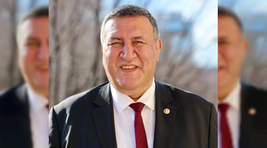 Milli Eğitim vekillere mi emanet?