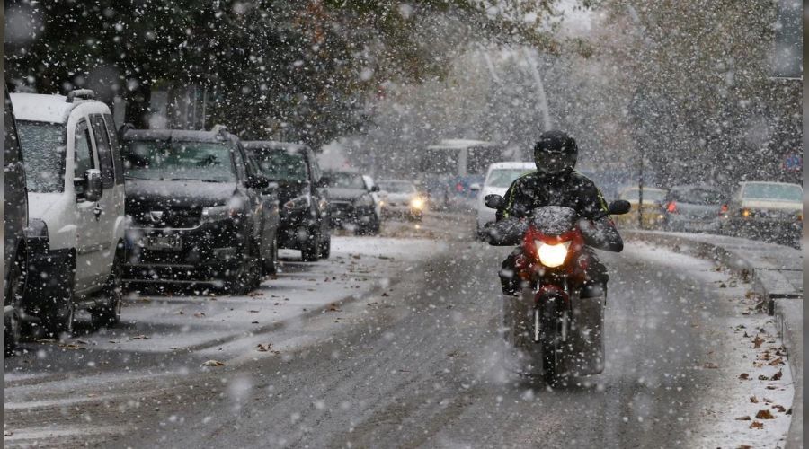 Motosiklet ve scooter yasa�� devam ediyor