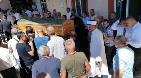 Öğrencilerden öğretmenlerine son görev