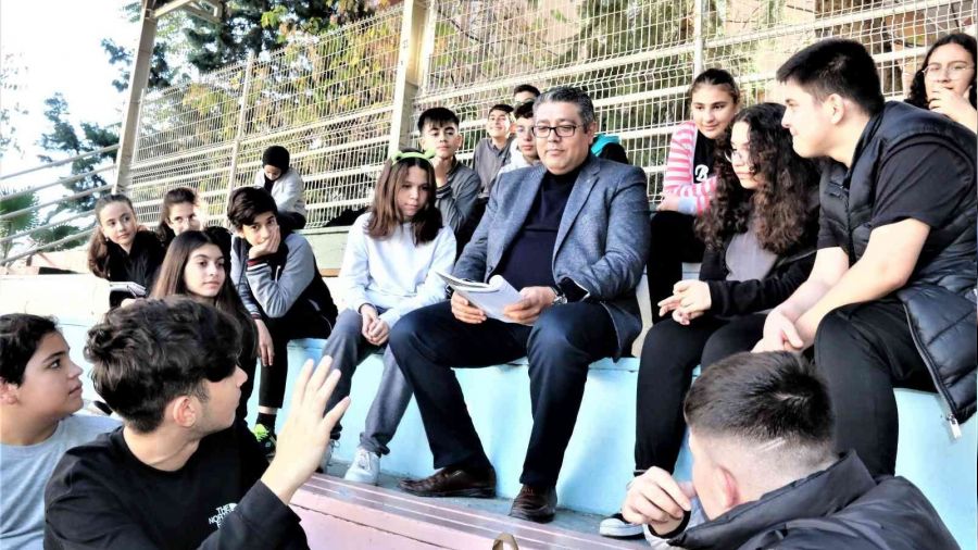 rencilik yapt okula mdr oldu