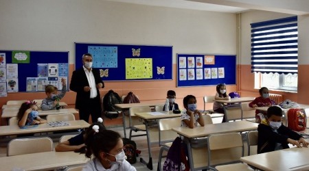 Öğretmenler ev yerine okulu tercih etti