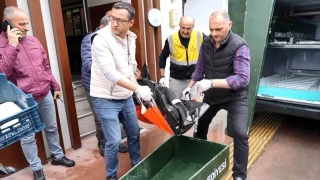 Otel odasında silahla vurulmuş halde ölü bulundu