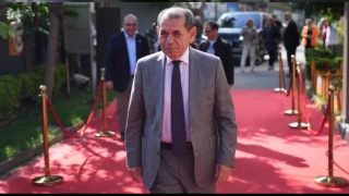 Özbek peşkeş iddialarına sert çıktı