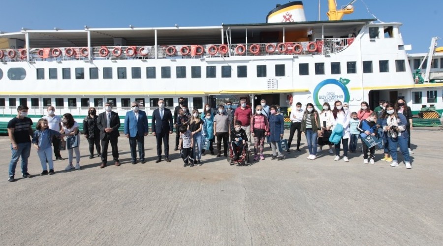 Özel çocukların çok özel mavi yolculuğu