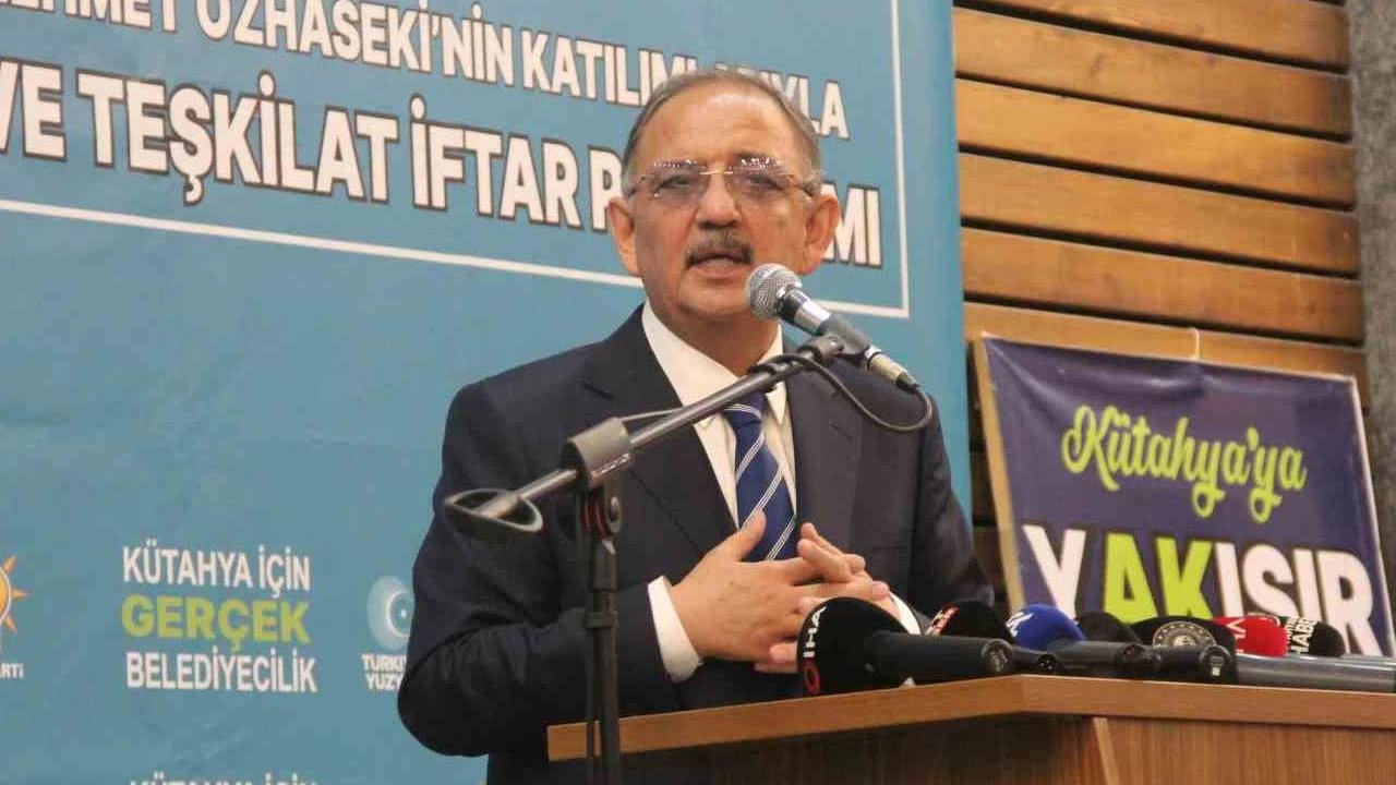 Özhaseki: Deprem bölgesinde evleri teslim ediyoruz