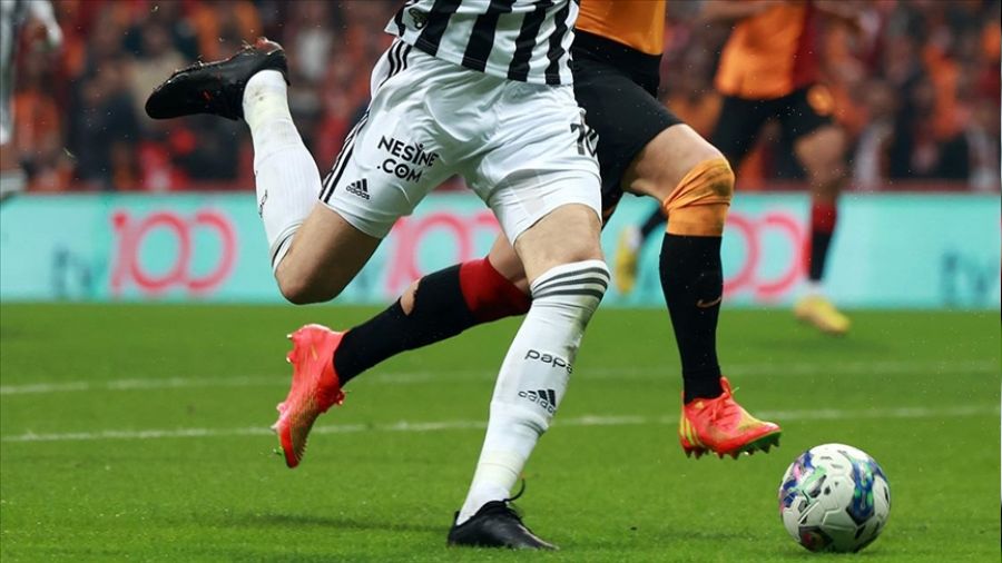 Rekabette 12 farkla Galatasaray üstün