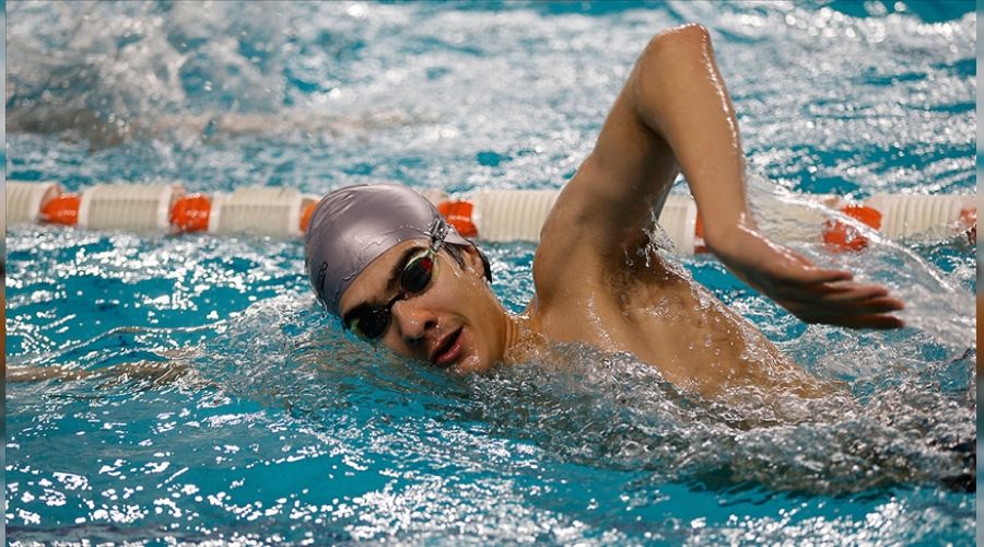 Rekor kıran yüzücünün gözü olimpiyatlarda