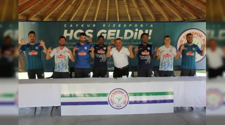 Rize yeni transferlerini tanıttı