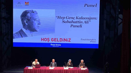 Sabahattin Ali 115. doğum gününde Zeytinburnu'nda anıldı