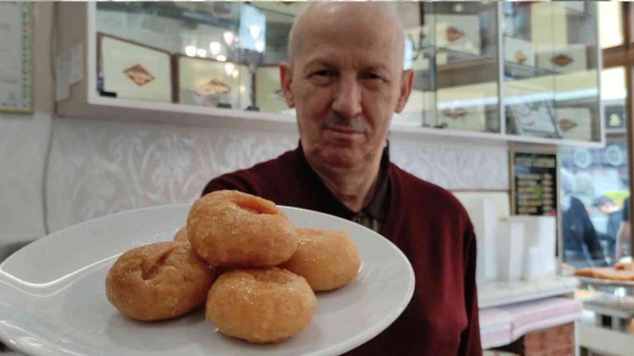 Sadece Ramazan ayında yapıyor, tarifini kimseye vermiyor