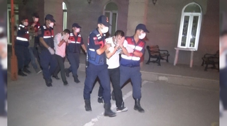 Sağlık Bakanlığı görevlisiyiz diyerek dolandırıcılık yapmak istediler