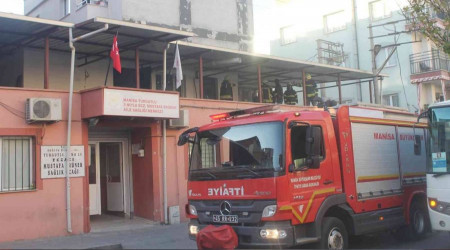 Sağlık ocağında çıkan yangın korkuttu