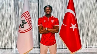 Samsunspor, Antoine Sekongo'yu 5 yıllığına kadrosuna kattı